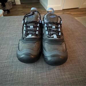 KEEN® Women's 7 Ridge Flex WP Waterproof Hiking Shoe in Steel Grey/Hydrangea Nib